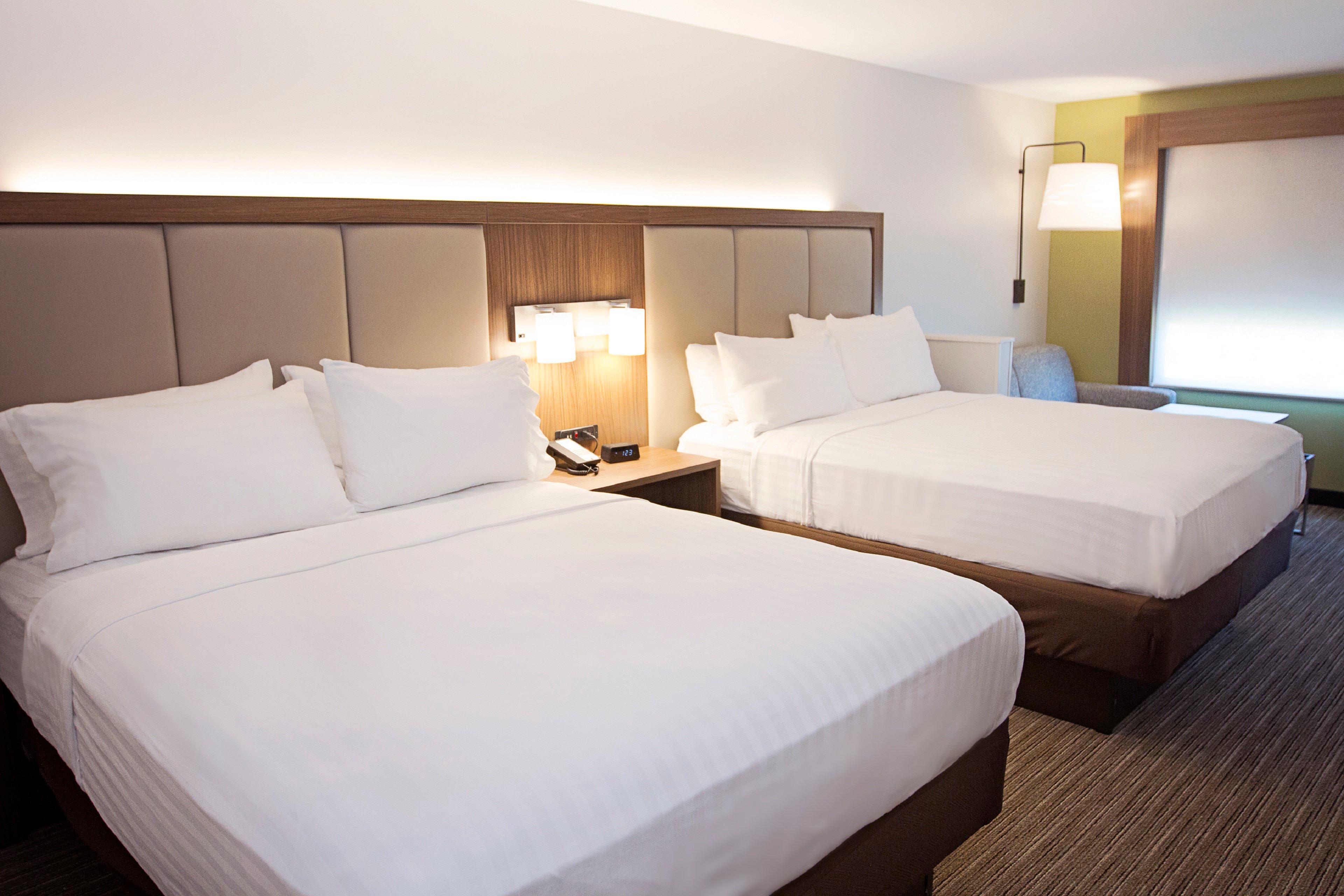 Holiday Inn Express & Suites Greenwood Mall By Ihg Exterior foto